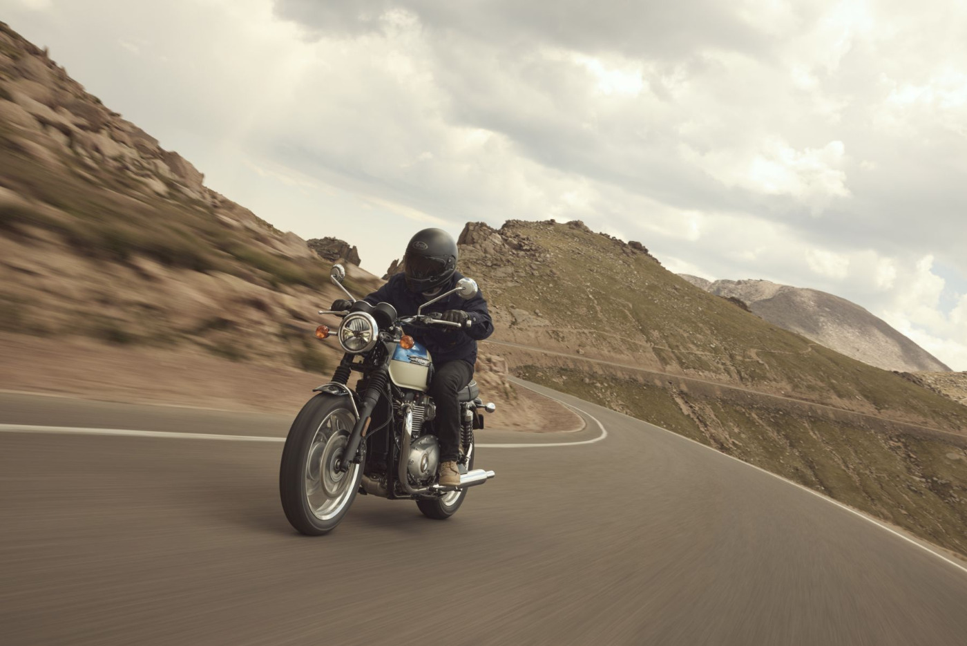 Bonneville T120
