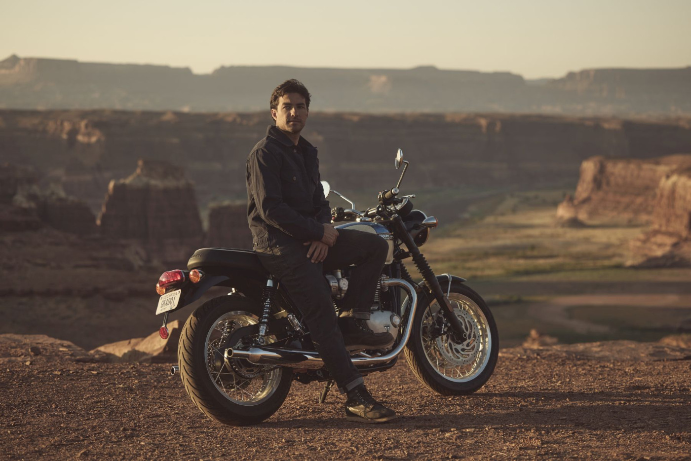 Bonneville T120